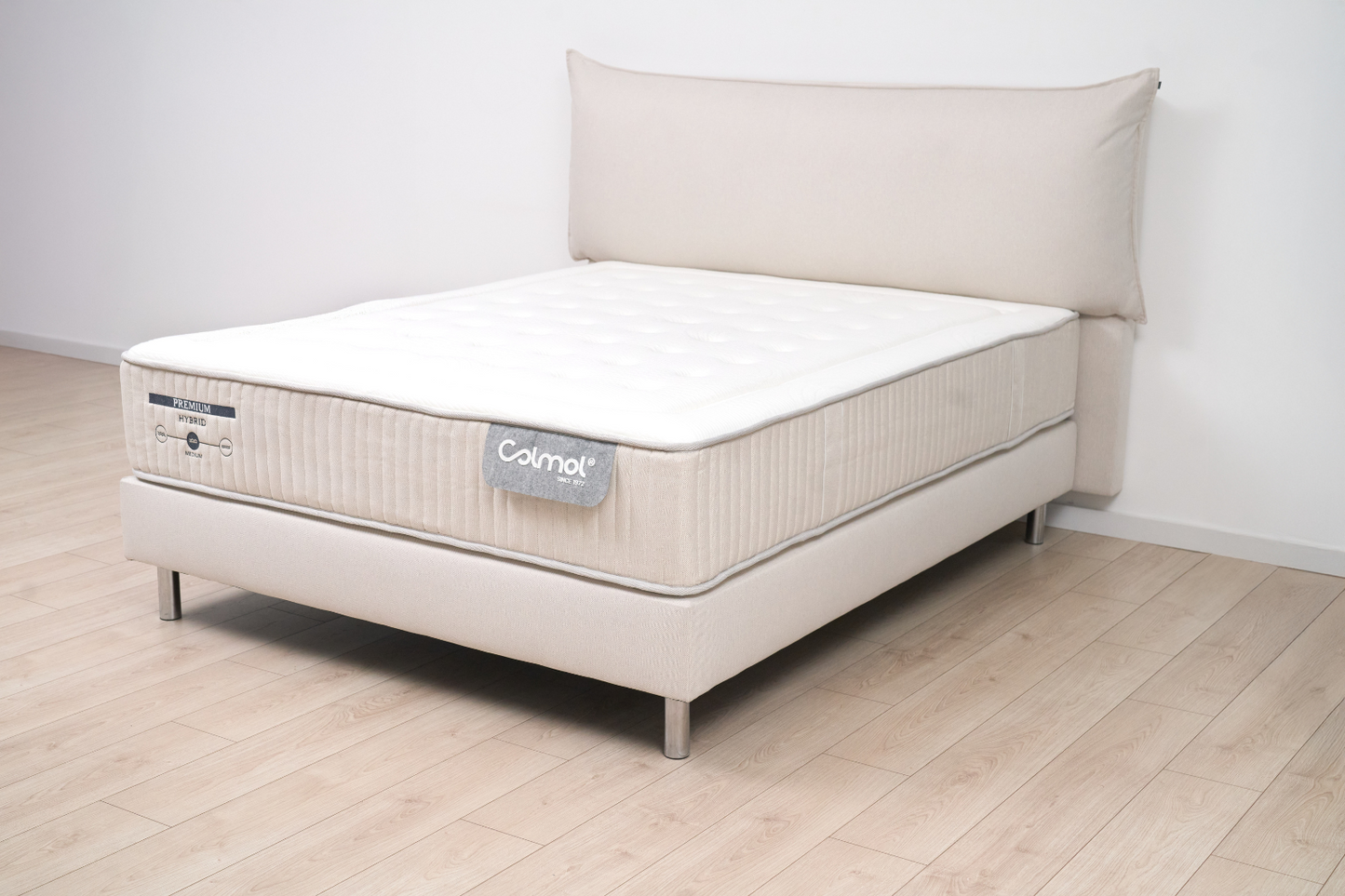 Quadrato Headboard