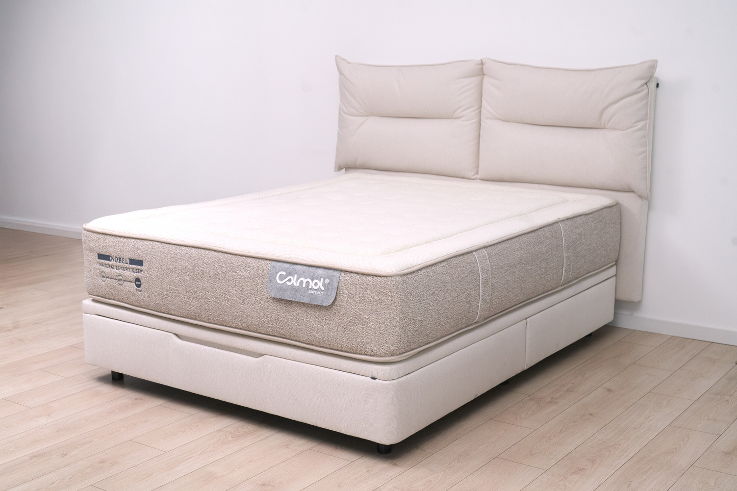 Quadrato Headboard