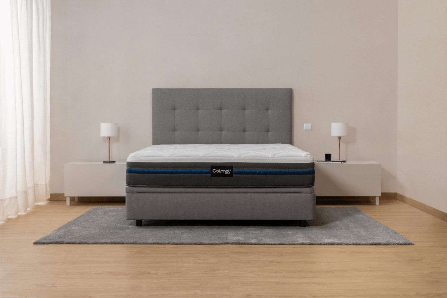 cabeceira quadrato cinzento cama