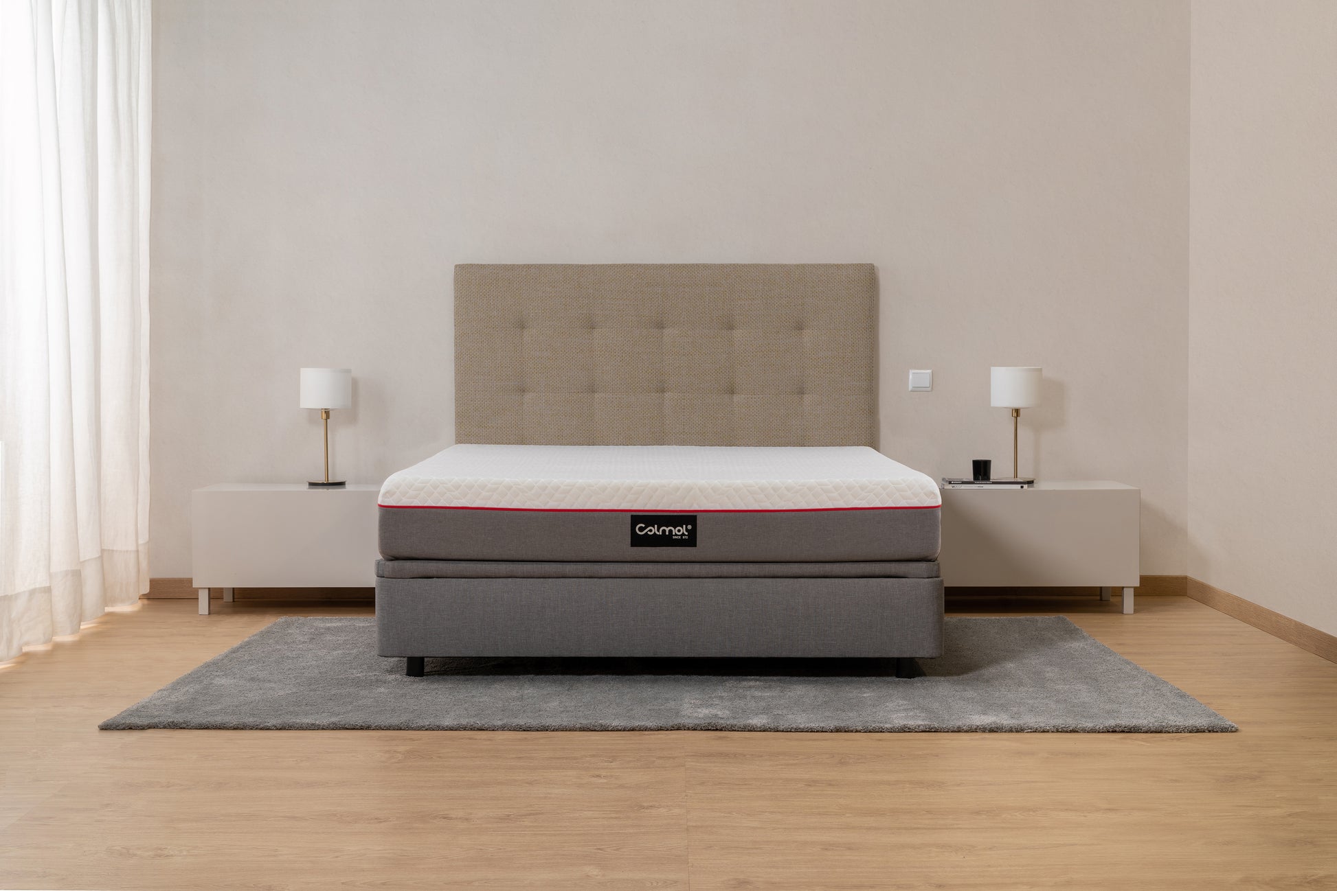 cabeceira quadrato bege cama