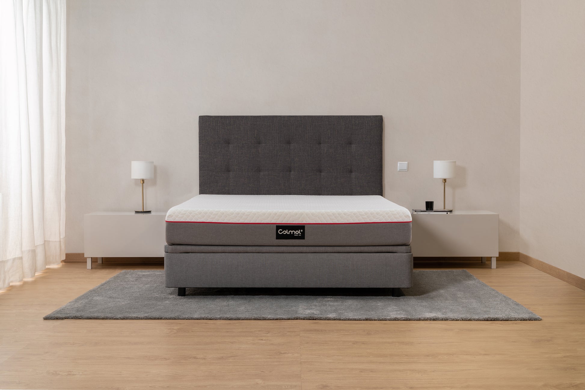 cabeceira quadrato cinzento escuro cama